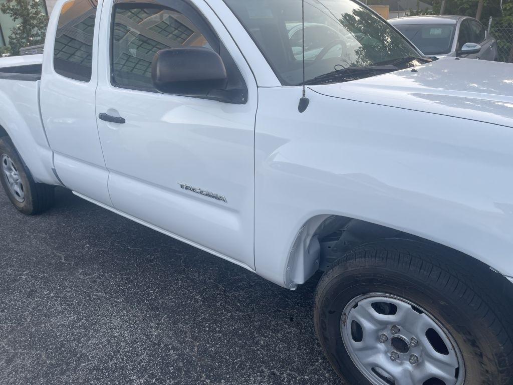 Toyota Tacoma Access Cab 2WD 2011