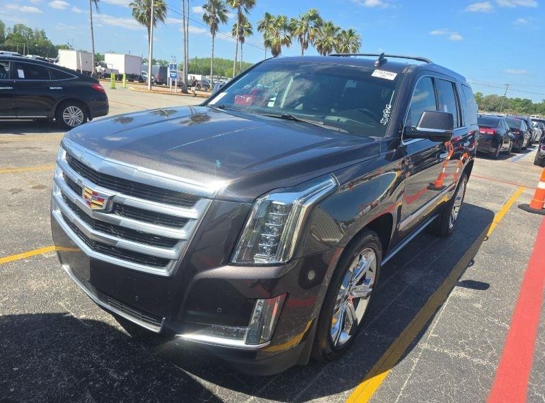 Cadillac Escalade Premium 4WD 2016
