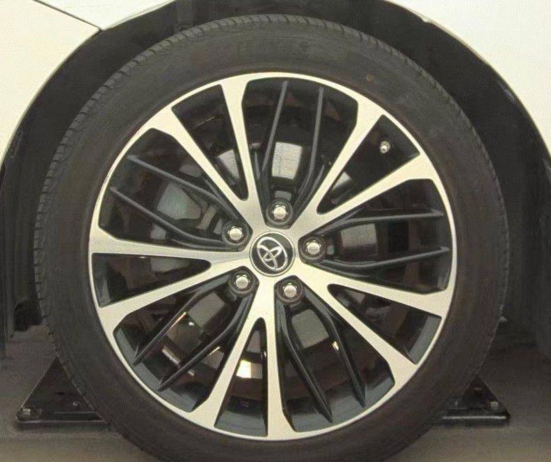 Toyota Camry SE 2019