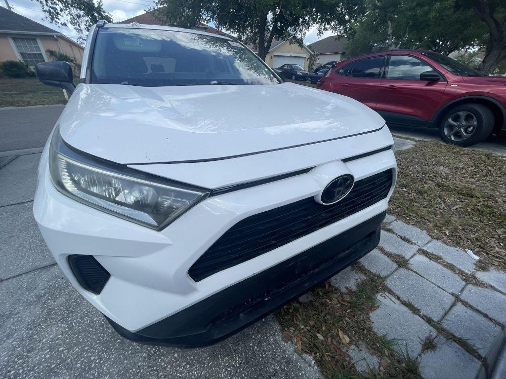 Toyota RAV4 LE 2019