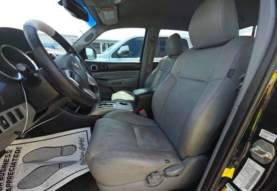Toyota Tacoma PreRunner Double Cab V6 Auto 2WD 2013