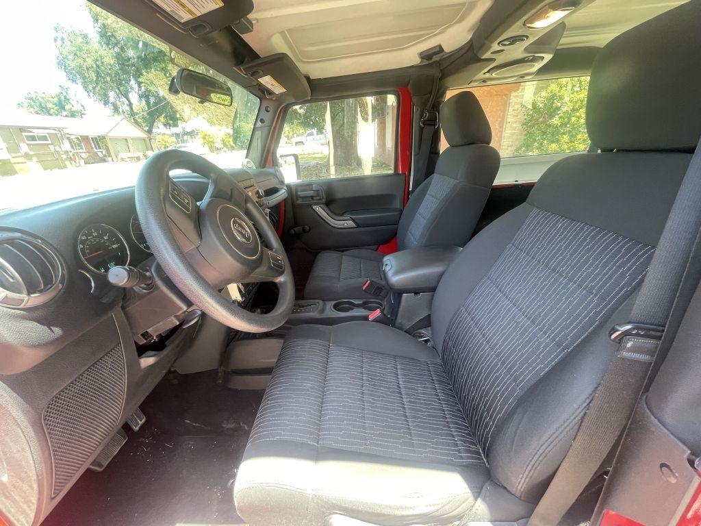 Jeep Wrangler Sport 4WD 2011