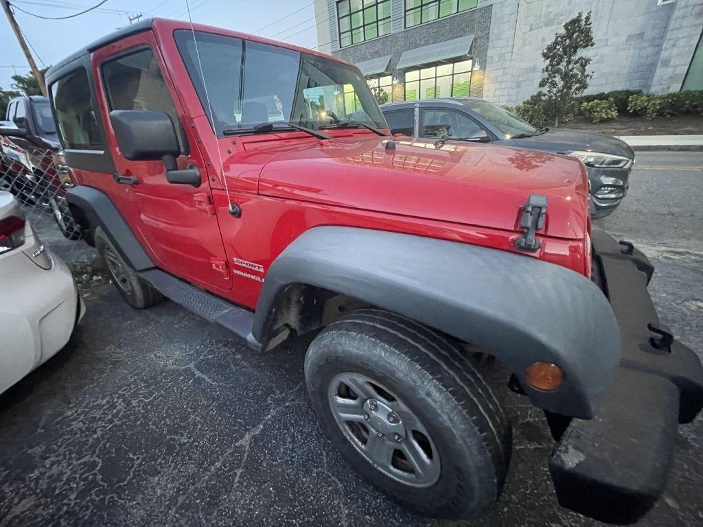 Jeep Wrangler Sport 4WD 2011