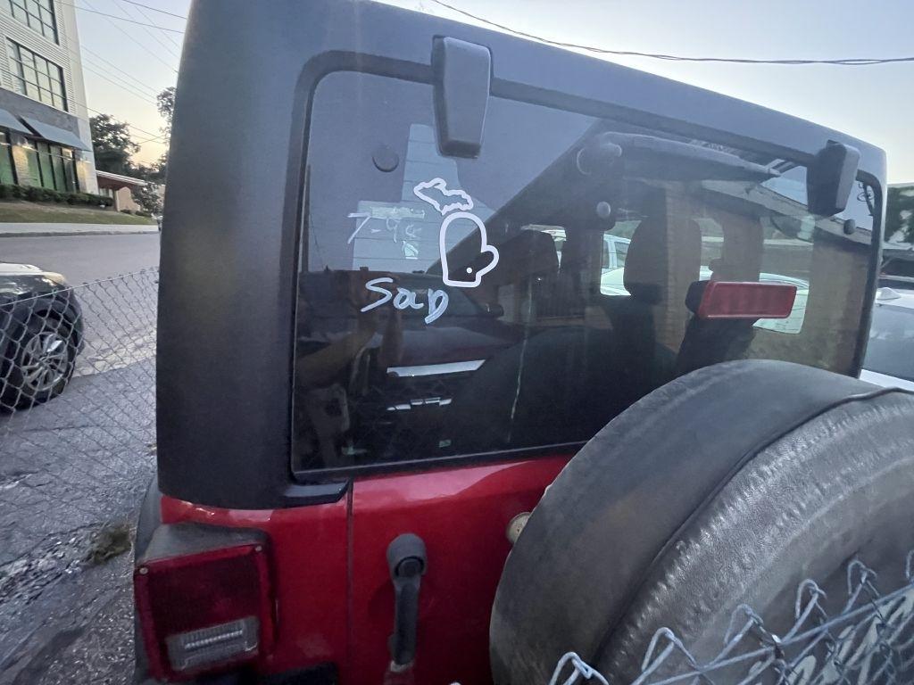Jeep Wrangler Sport 4WD 2011