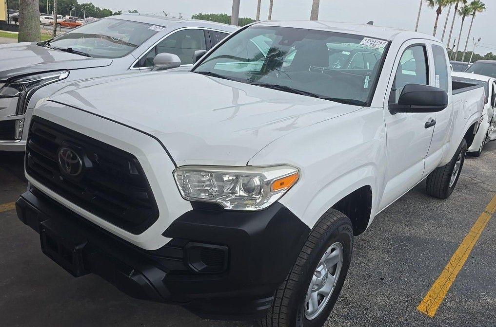 Toyota Tacoma SR5 Access Cab I4 6AT 2WD 2018