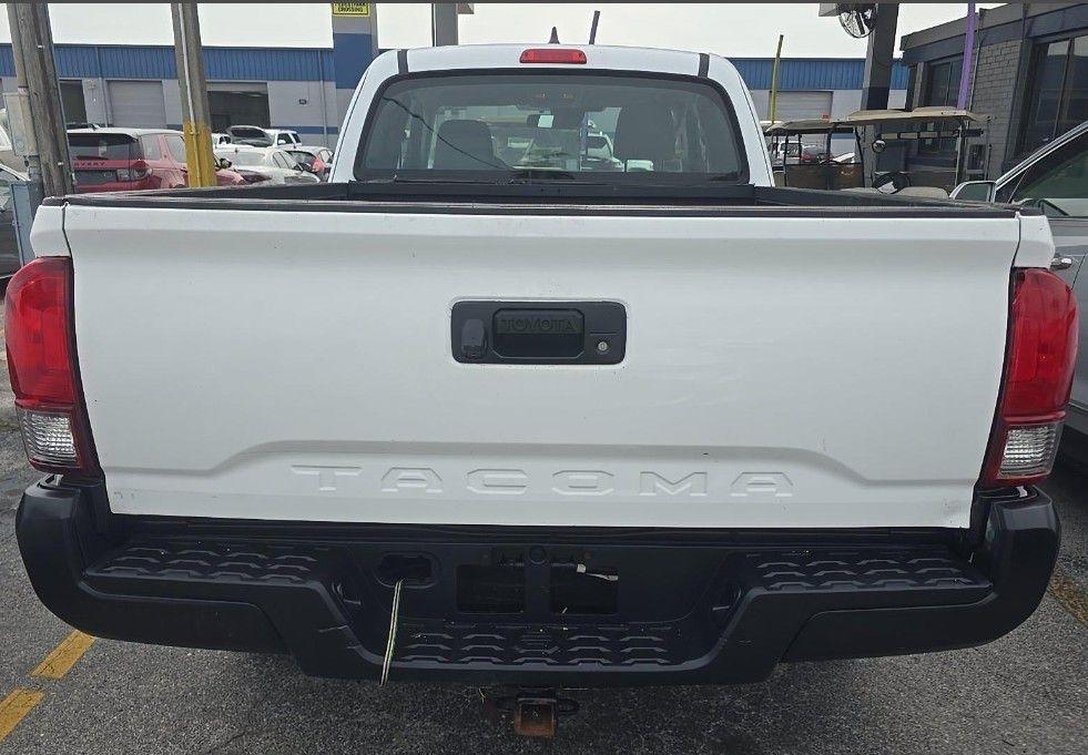 Toyota Tacoma SR5 Access Cab I4 6AT 2WD 2018