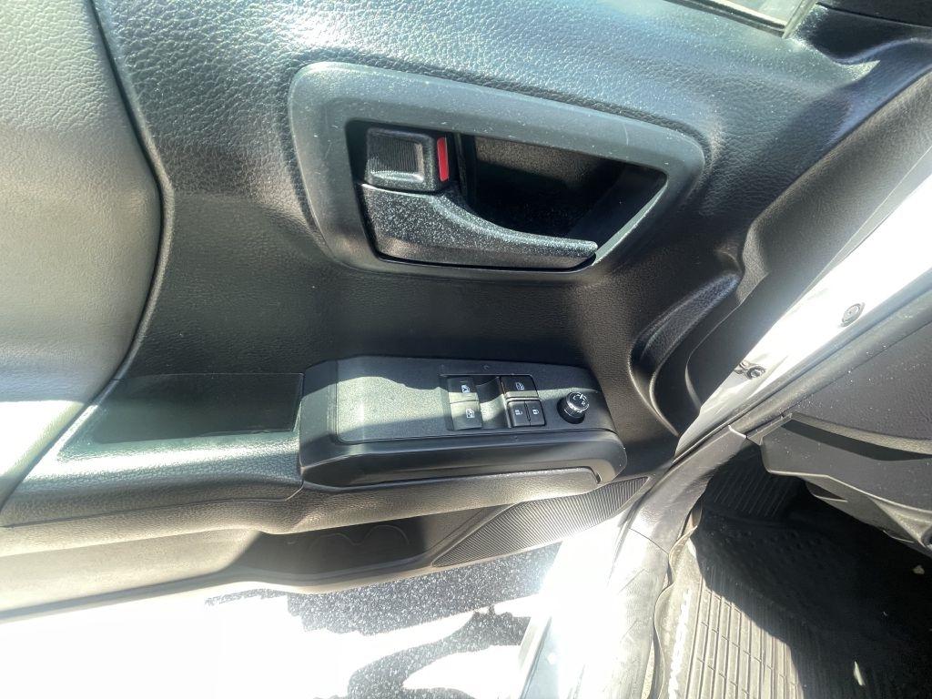 Toyota Tacoma SR5 Access Cab I4 6AT 2WD 2018