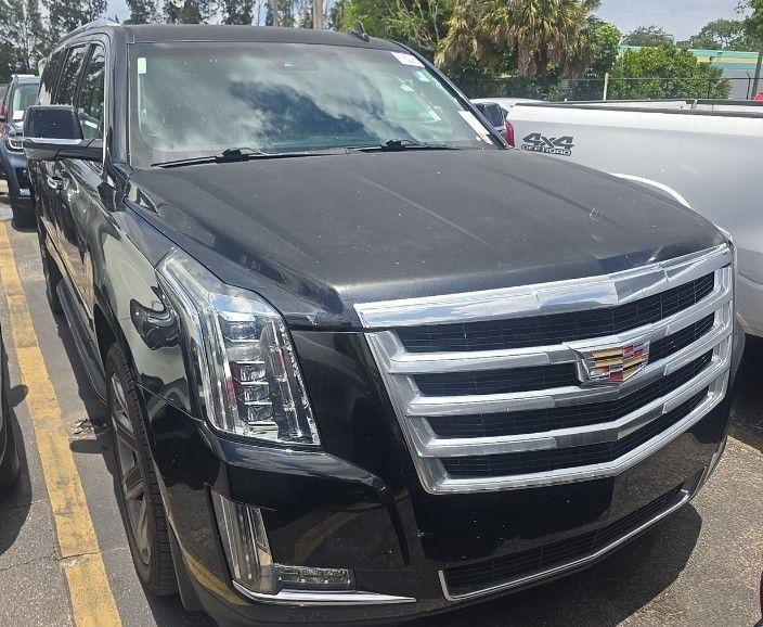 Cadillac Escalade ESV 2WD Luxury 2016