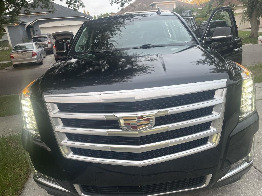 Cadillac Escalade ESV 2WD Luxury 2016