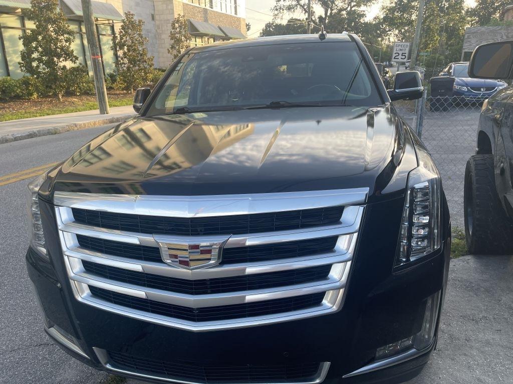 Cadillac Escalade ESV 2WD Luxury 2016