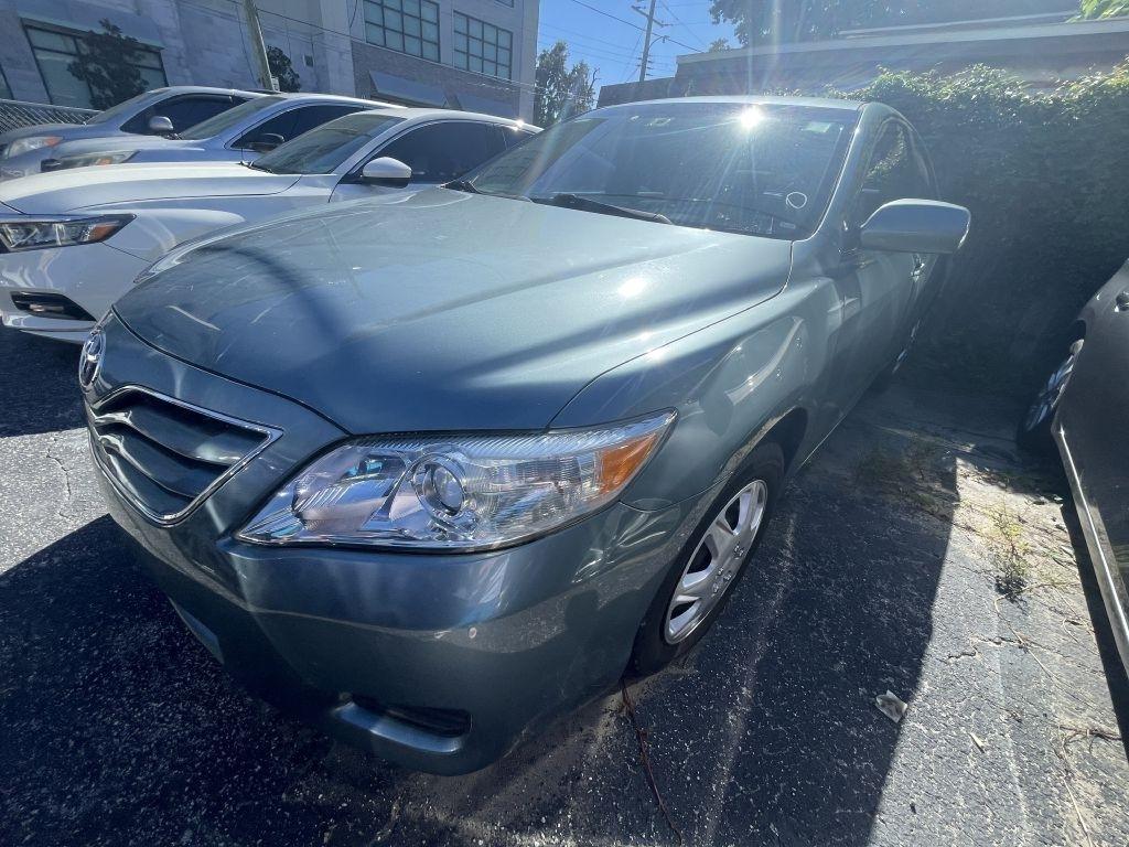 Toyota Camry 2014.5 4dr Sdn I4 Auto LE (Natl) 2010
