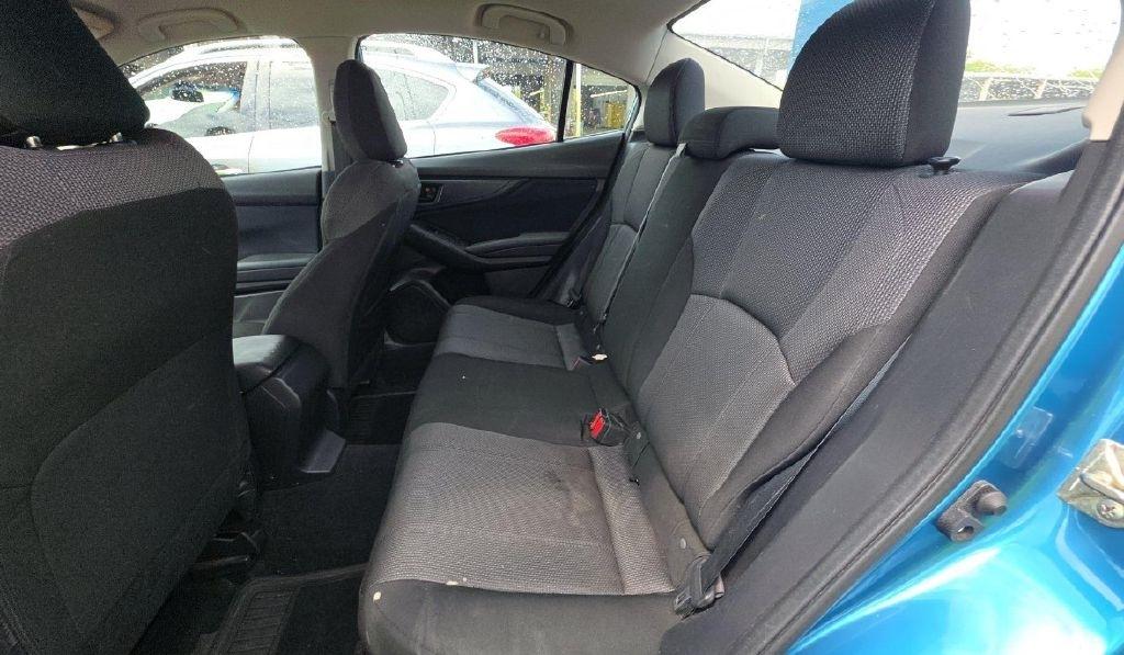 Subaru Impreza 2.0i Premium CVT 4-Door 2017