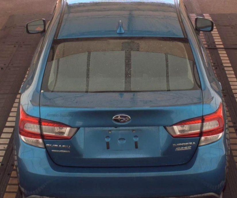Subaru Impreza 2.0i Premium CVT 4-Door 2017
