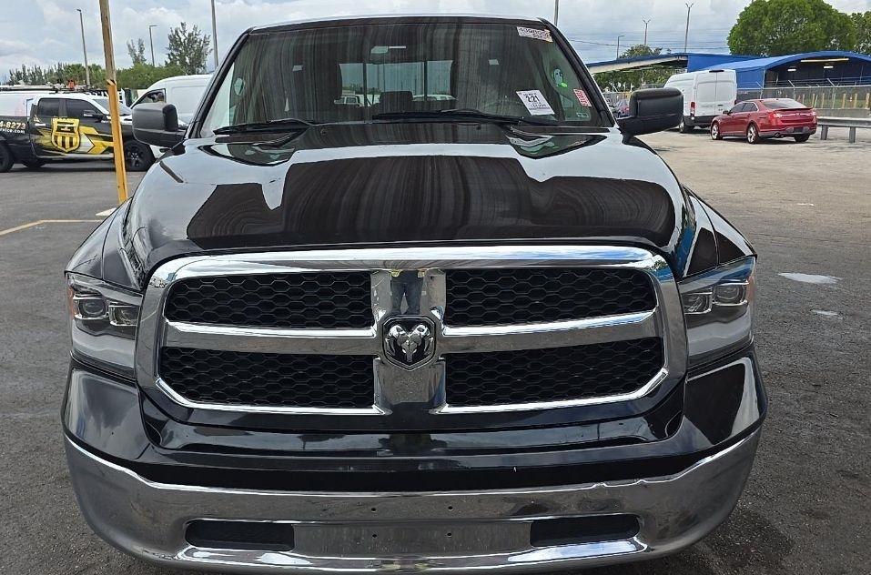 RAM 1500 SLT Quad Cab 2WD 2014