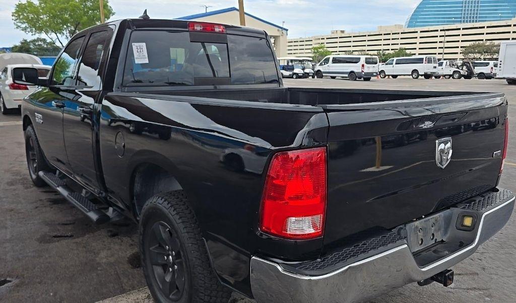 RAM 1500 SLT Quad Cab 2WD 2014