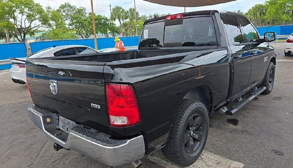 RAM 1500 SLT Quad Cab 2WD 2014