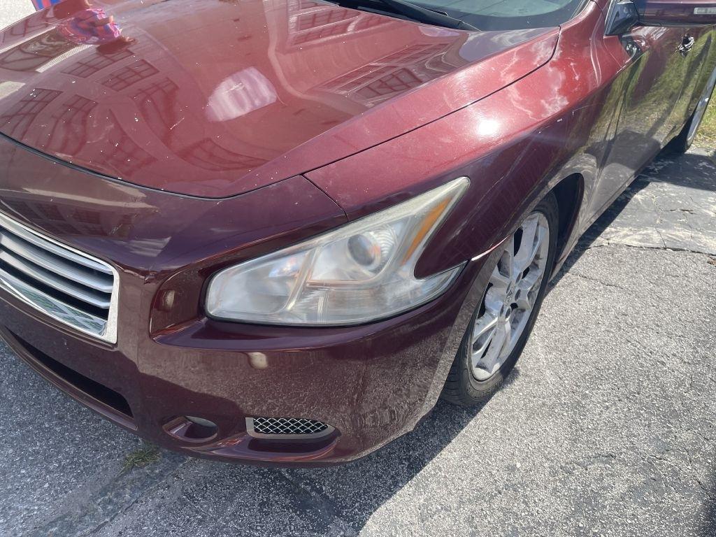 Nissan Maxima SV 2013