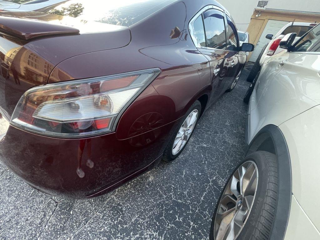 Nissan Maxima SV 2013