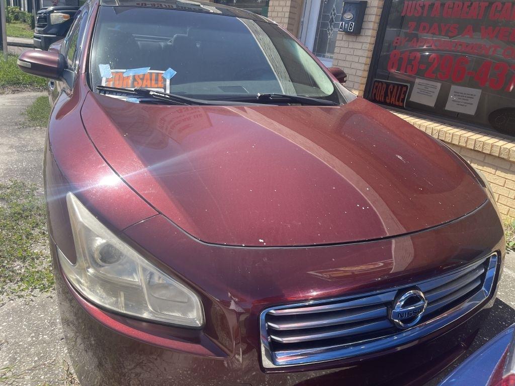 Nissan Maxima SV 2013