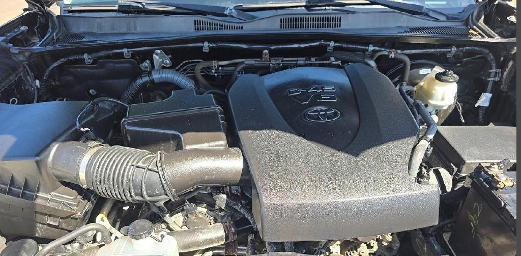 Toyota Tacoma SR5 Double Cab Long Bed V6 6AT 2WD 2016