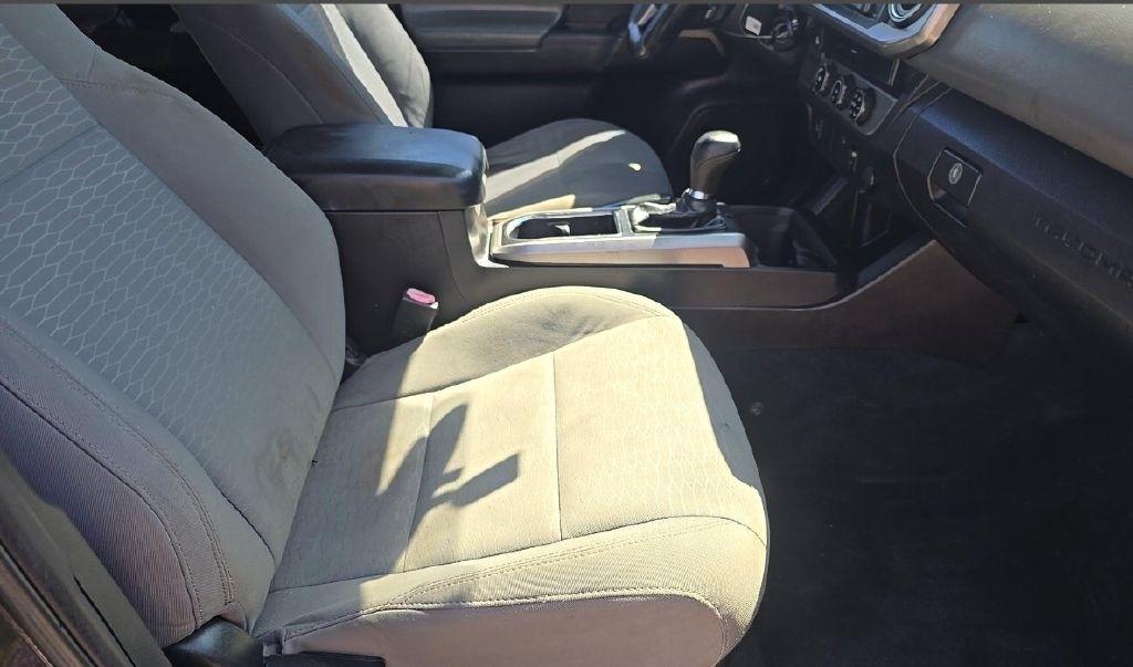 Toyota Tacoma SR5 Double Cab Long Bed V6 6AT 2WD 2016
