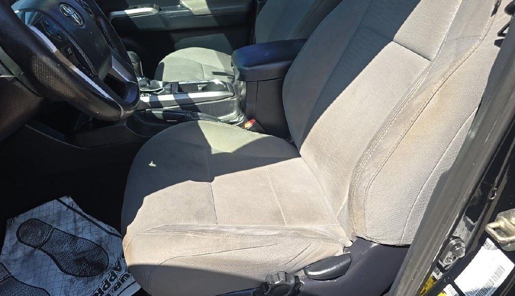 Toyota Tacoma SR5 Double Cab Long Bed V6 6AT 2WD 2016