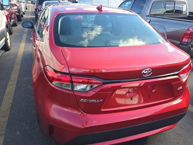Toyota Corolla LE 2021