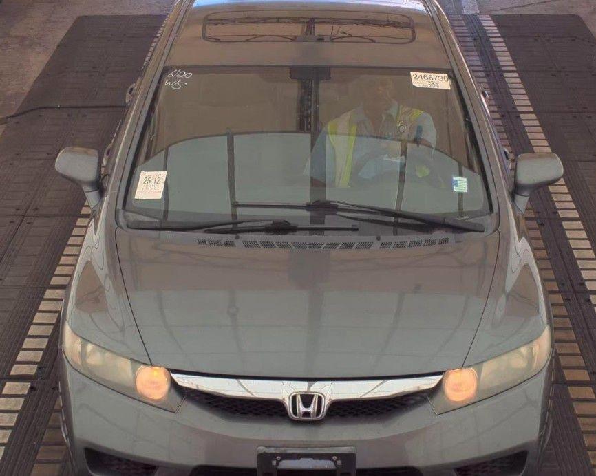 Honda Civic EX Sedan 5-Speed AT 2010