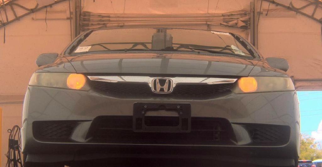 Honda Civic EX Sedan 5-Speed AT 2010