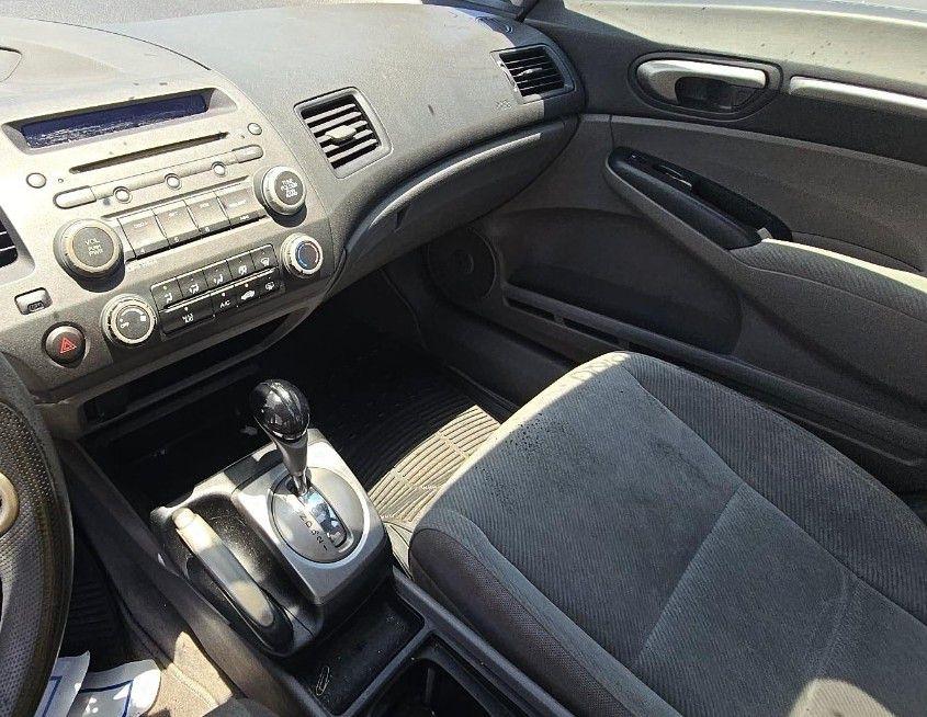 Honda Civic EX Sedan 5-Speed AT 2010