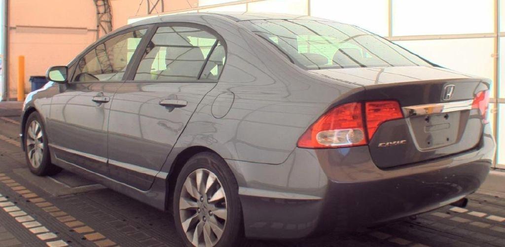 Honda Civic EX Sedan 5-Speed AT 2010