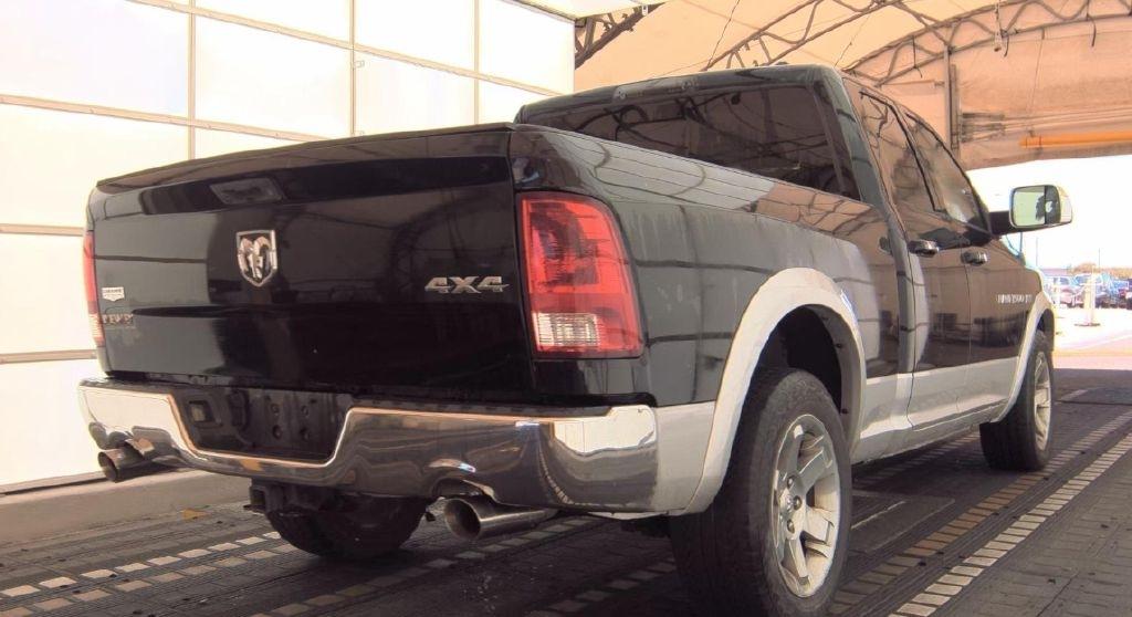 RAM 1500 Laramie Quad Cab 4WD 2012