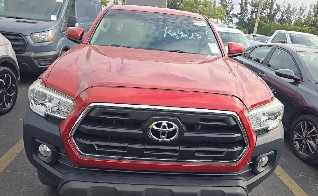 Toyota Tacoma SR5 Access Cab I4 6AT 2WD 2017