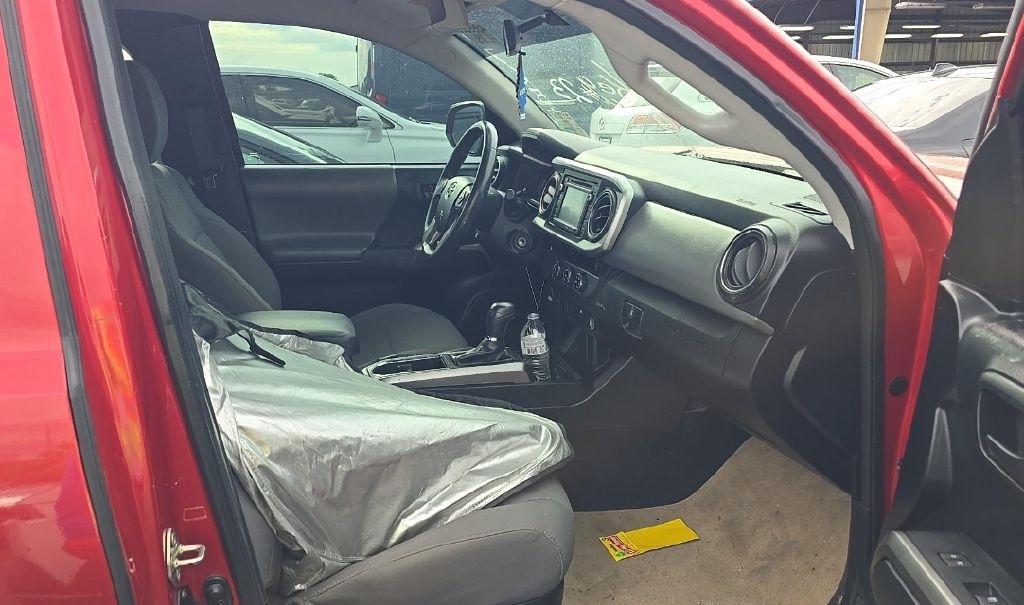 Toyota Tacoma SR5 Access Cab I4 6AT 2WD 2017