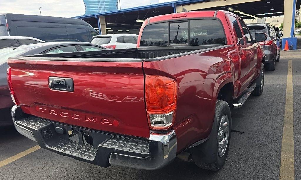 Toyota Tacoma SR5 Access Cab I4 6AT 2WD 2017