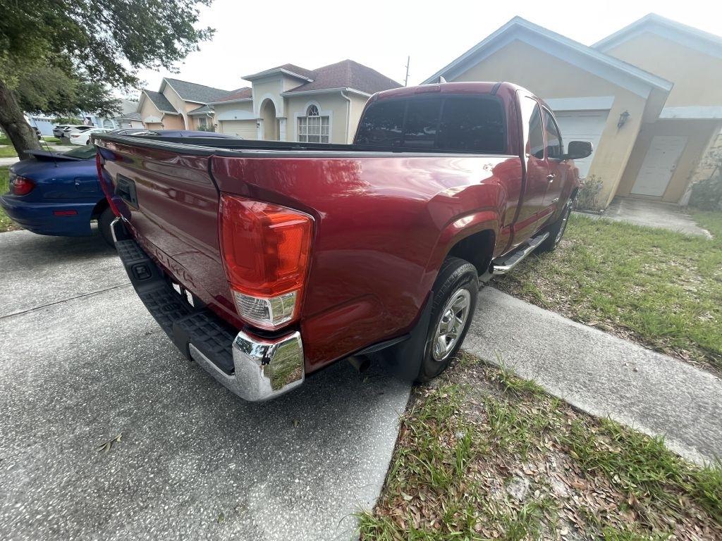 Toyota Tacoma SR5 Access Cab I4 6AT 2WD 2017