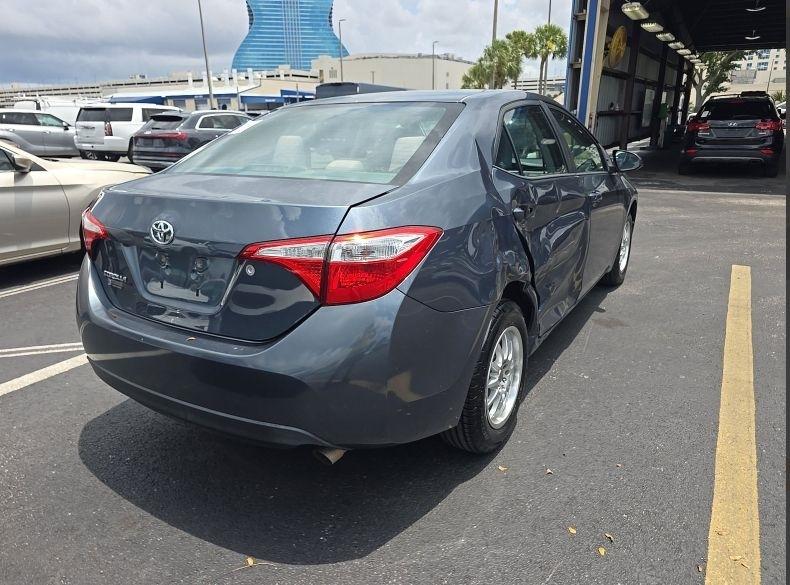 Toyota Corolla LE CVT 2015