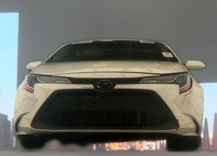 Toyota Corolla LE 2021