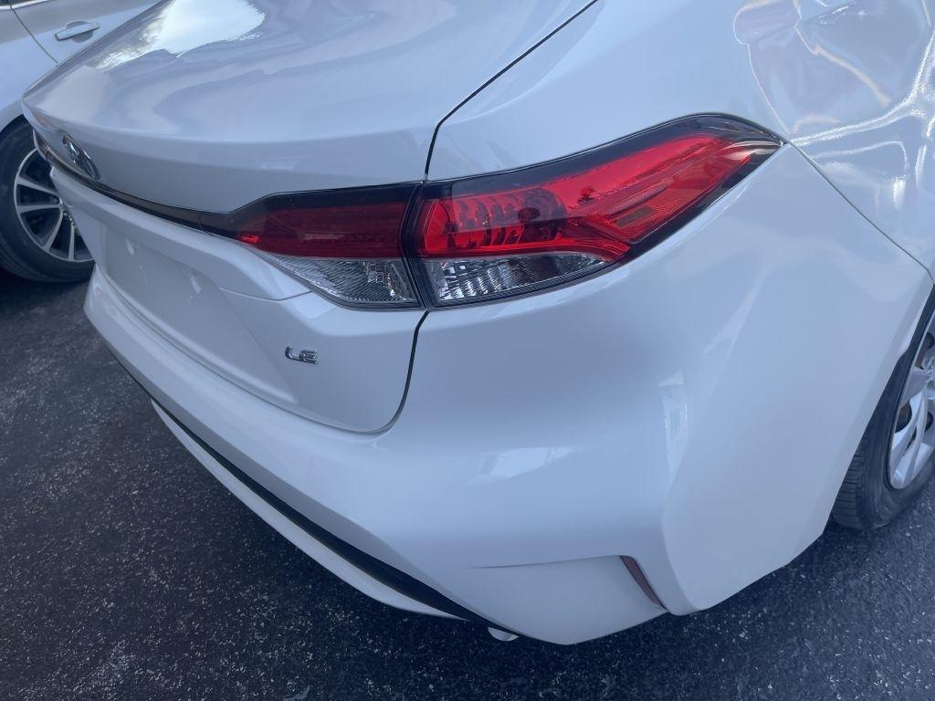 Toyota Corolla LE 2021