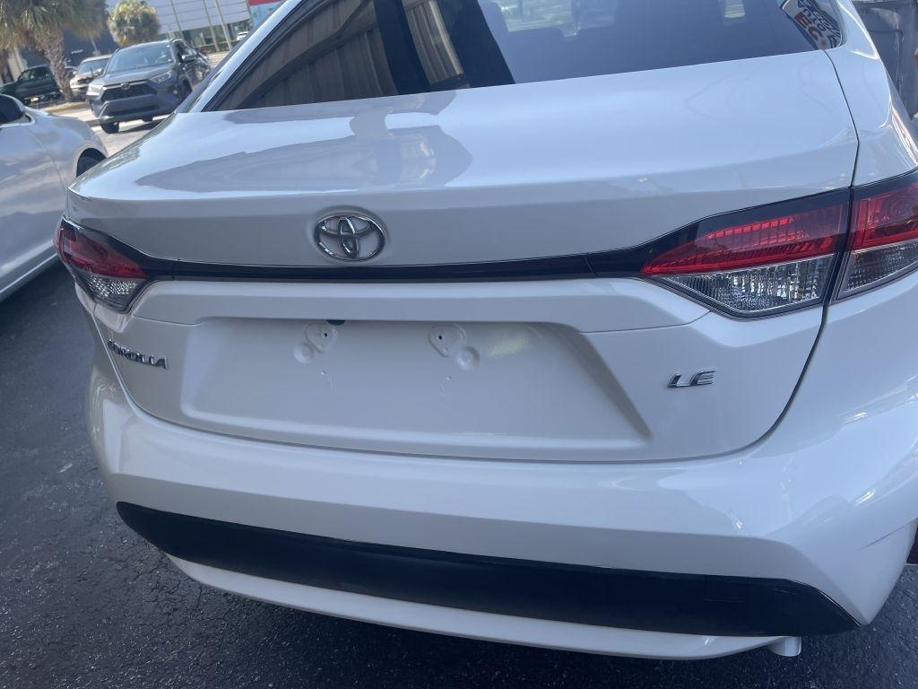 Toyota Corolla LE 2021