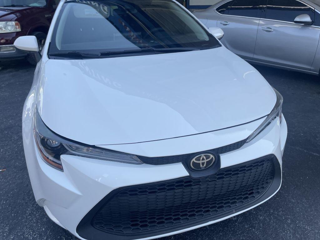 Toyota Corolla LE 2021