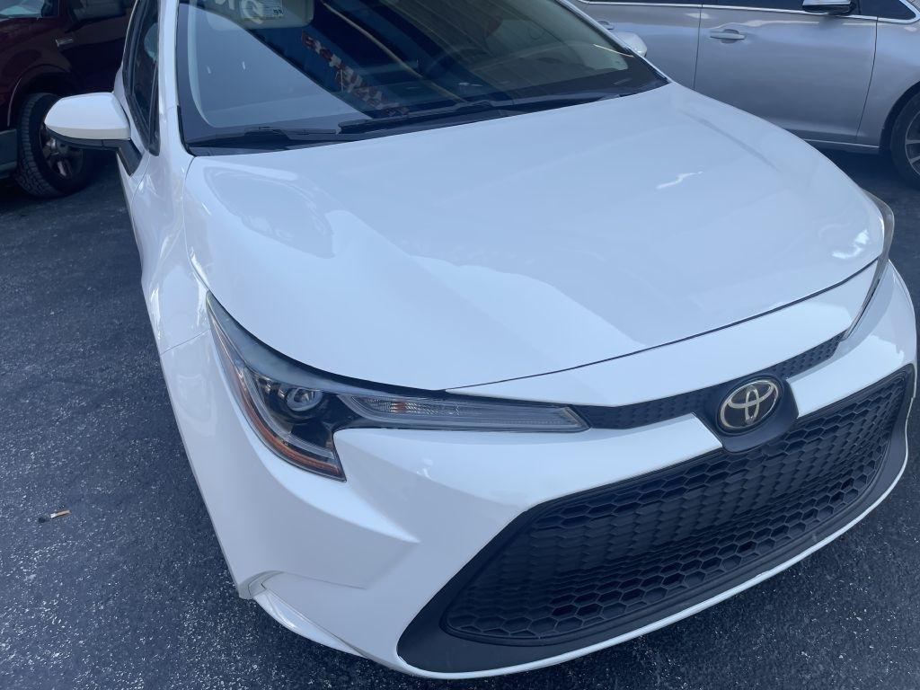 Toyota Corolla LE 2021
