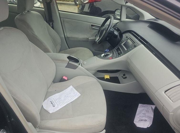Toyota Prius Prius V 2013