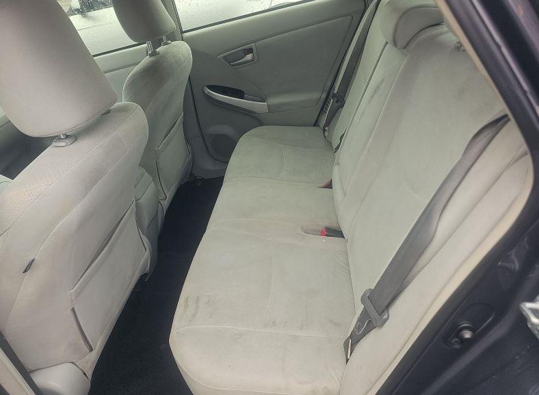 Toyota Prius Prius V 2013