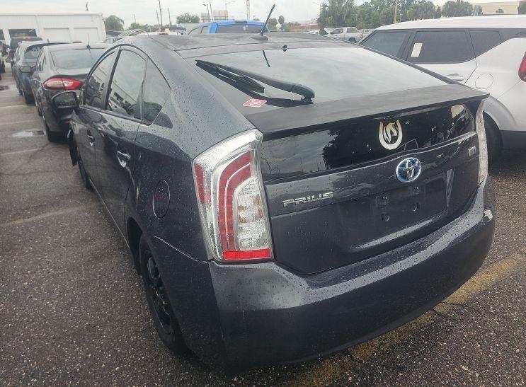 Toyota Prius Prius V 2013