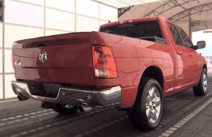 RAM 1500 SLT Quad Cab 2WD 2017