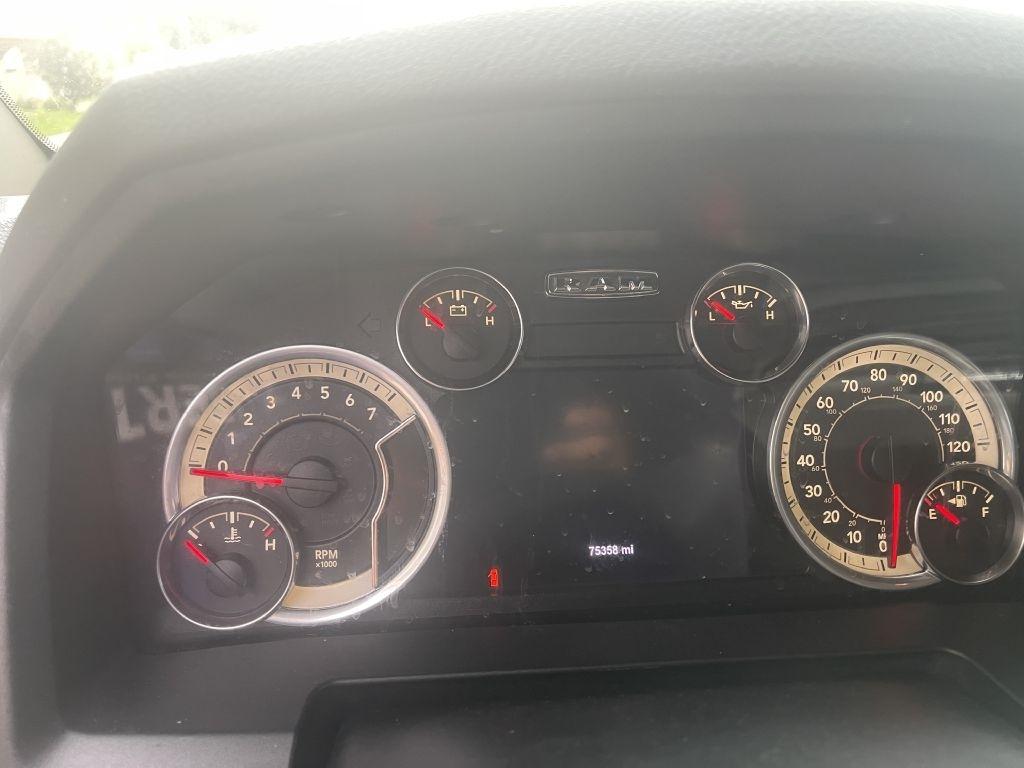 RAM 1500 SLT Quad Cab 2WD 2017