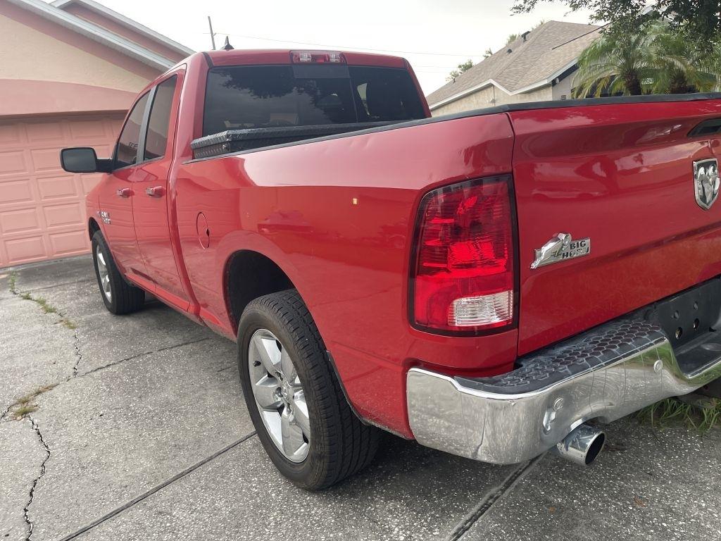RAM 1500 SLT Quad Cab 2WD 2017