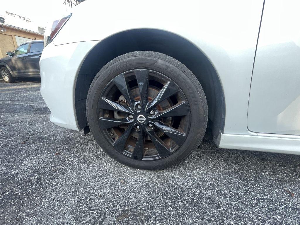 Nissan Sentra SR TURBO CVT 2017