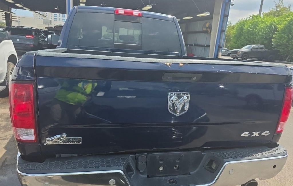 RAM 1500 SLT Crew Cab SWB 2WD 2016